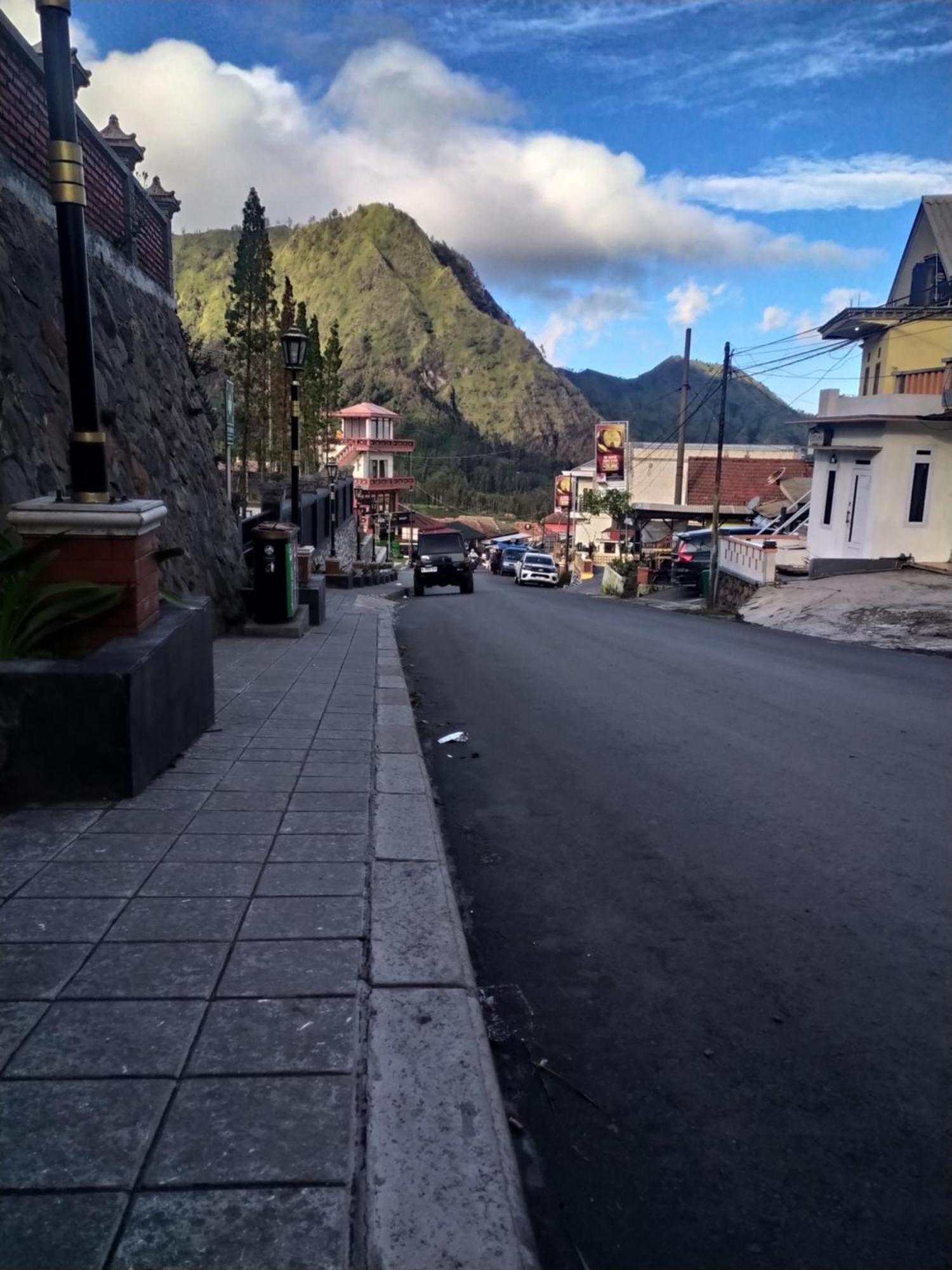 Lusman Homestay Bromo Ngadisari Bagian luar foto